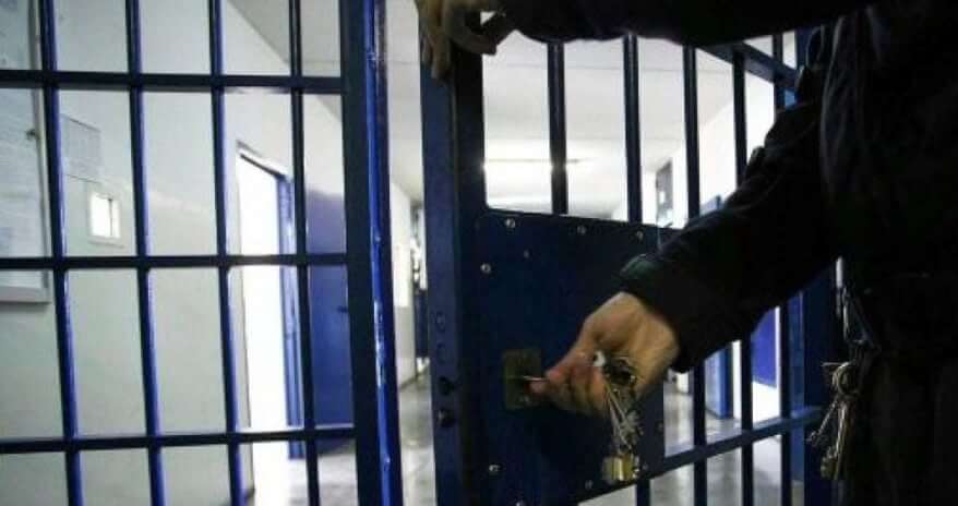 La mano fraterna in carcere